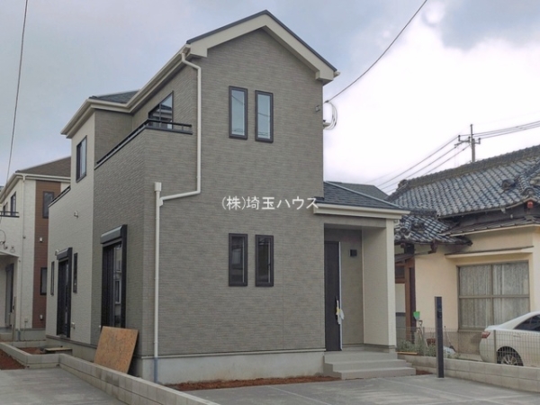鶴ヶ曽根1703番　新築戸建て　全3棟