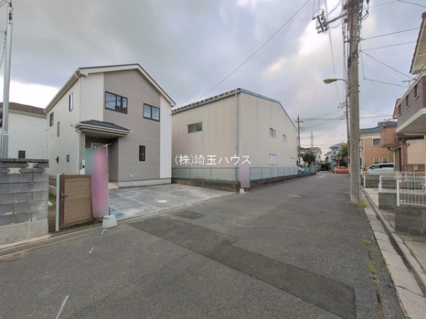 鶴ヶ曽根1703番　新築戸建て　全3棟