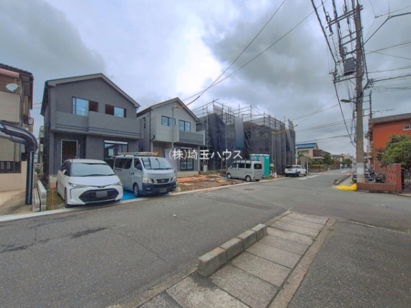 氷川町580番　新築戸建て　全5棟