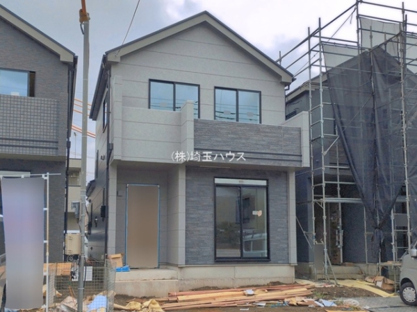 氷川町580番　新築戸建て　全5棟