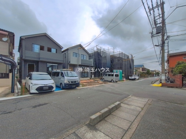 氷川町580番　新築戸建て　全5棟