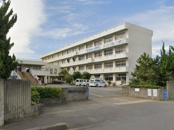 越谷市下間久里第17　新築戸建て　全1棟(越谷市立北陽中学校)