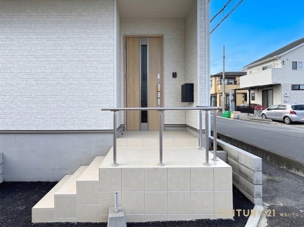 越谷市下間久里第17　新築戸建て　全1棟