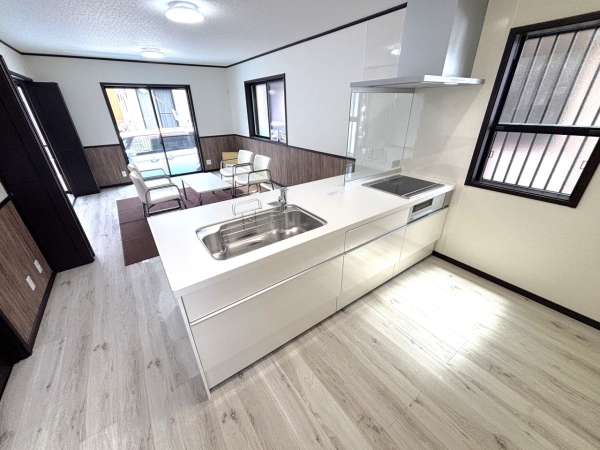 春日部市中央3丁目第6期　新築戸建て　全1棟