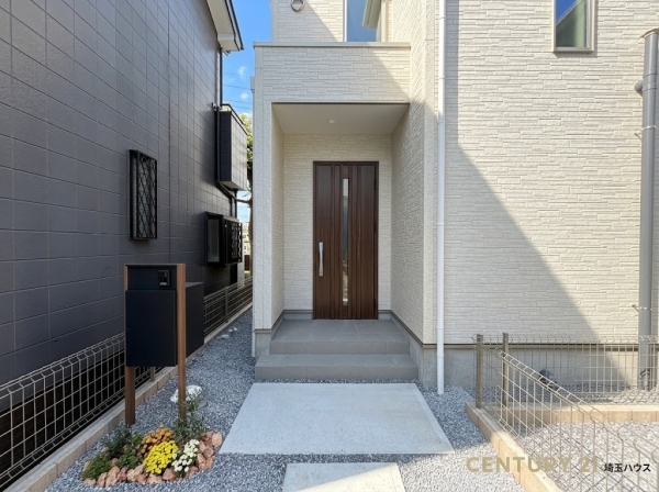 春日部市粕壁東10期　新築戸建て　全10棟