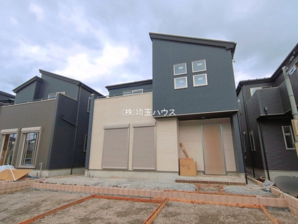 春日部市粕壁東10期　新築戸建て　全10棟