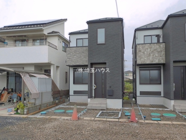 安行0442　新築戸建て　全2棟