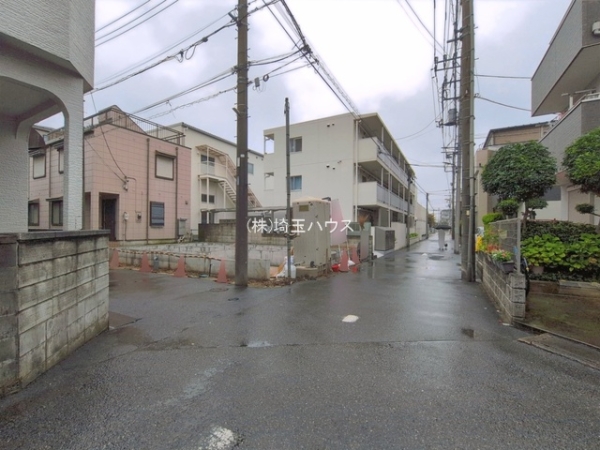 草加市八幡町604番　新築戸建て　全1棟