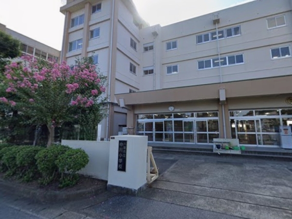 八潮市大字大瀬の中古一戸建て(八潮市立中川小学校)