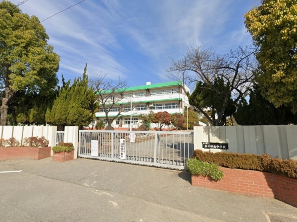 春日部市武里中野の中古一戸建て(春日部市立春日部南中学校)