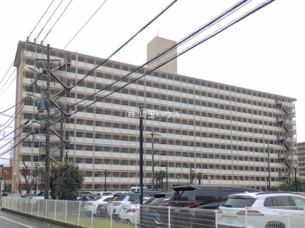 根岸ハイツ1号棟