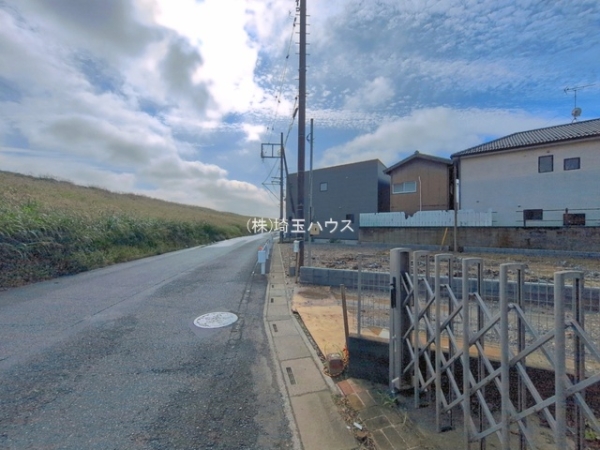 三郷鷹野1丁目24-1期　新築戸建て　全2棟
