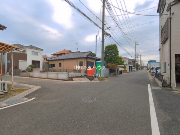 草加市稲荷6丁目　新築戸建て　全1棟