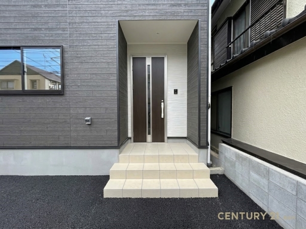 春日部市粕壁東第12　新築戸建て　全1棟