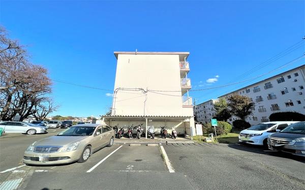 長津田団地1号棟