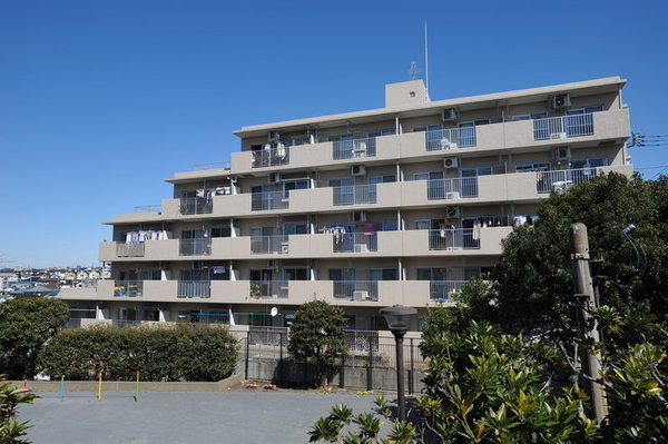 グリーンヒルズ東寺尾