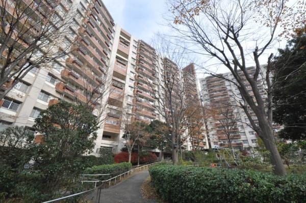 若葉台団地１の３号棟