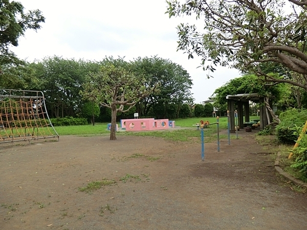 藤沢市善行1丁目　全2棟2号棟(石原谷公園)