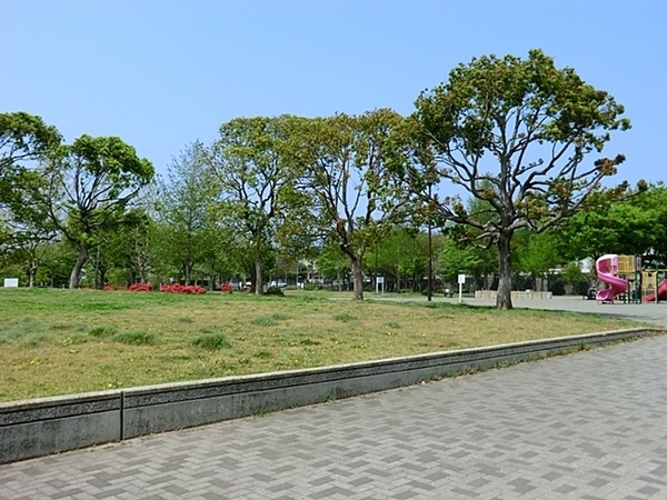 横浜市栄区飯島町の土地(本郷台中央公園)