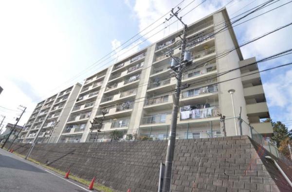 しらとり台住宅２号棟