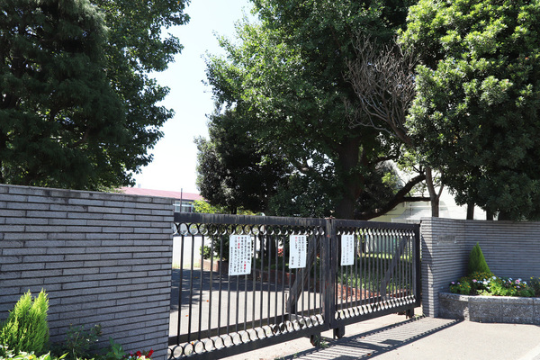 戸塚区深谷町(横浜市立大正小学校)