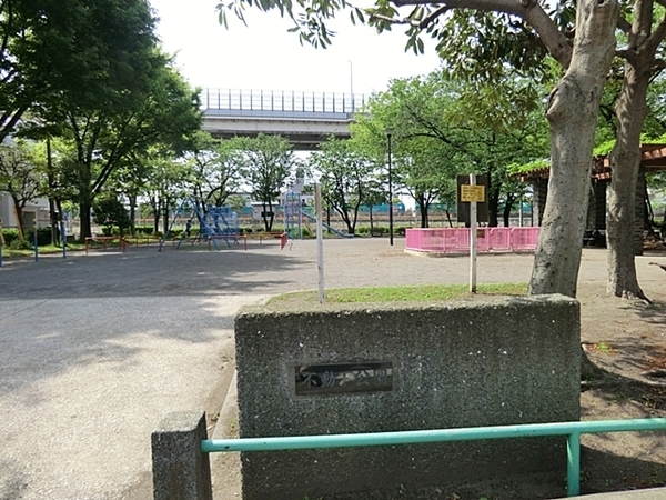 クオス横浜根岸森林公園(不動下公園)