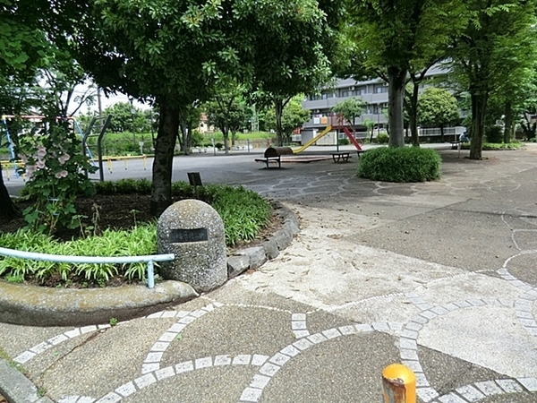 クリオ神奈川新町弐番館(神奈川通公園)