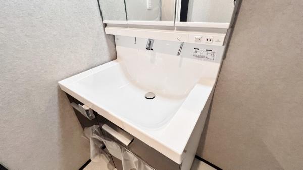 鎌倉市岩瀬　全4棟E号棟