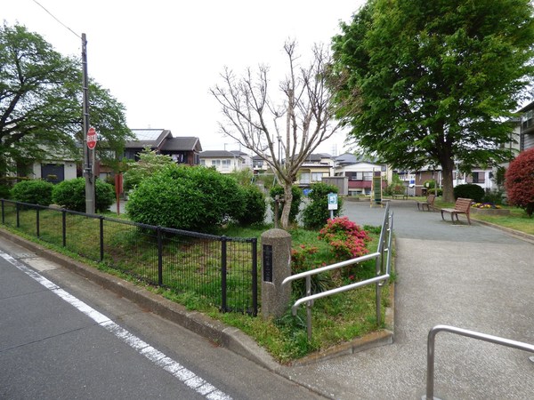 旭区善部町 全2棟B号棟(善部町第二公園)