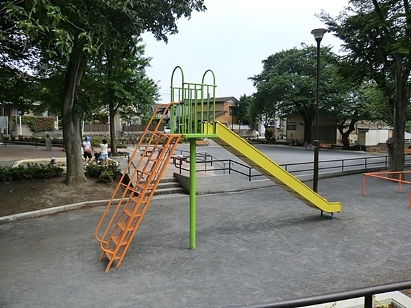 旭区善部町 全2棟B号棟(中ノ原公園)