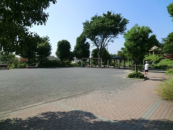 横浜市旭区笹野台１丁目の土地(楽老南公園)