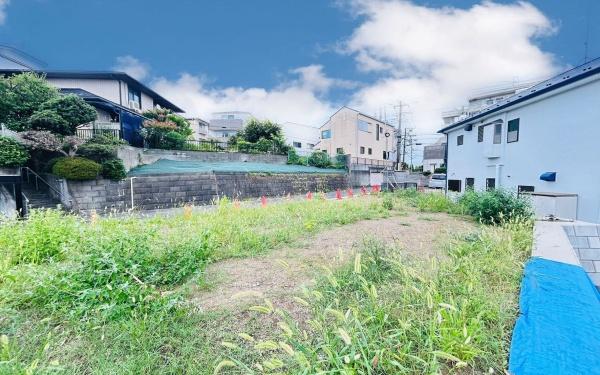 横浜市神奈川区片倉５丁目の土地