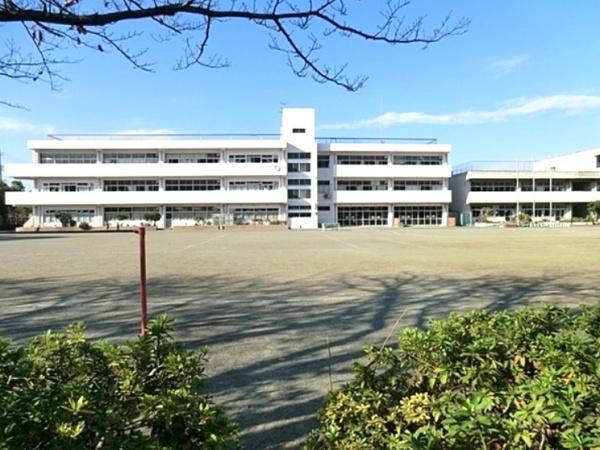 港南区港南台1丁目 全8棟3号棟(横浜市立港南台第3小学校)