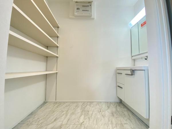 川崎市高津区久末の新築一戸建
