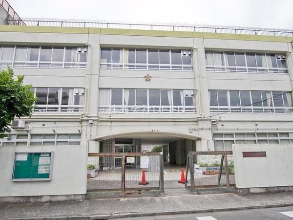 川崎市幸区古市場2丁目の新築一戸建(川崎市立下河原小学校)