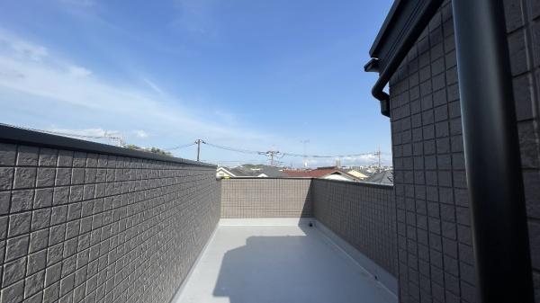 港北区新吉田東５丁目　全４棟Ｂ号棟