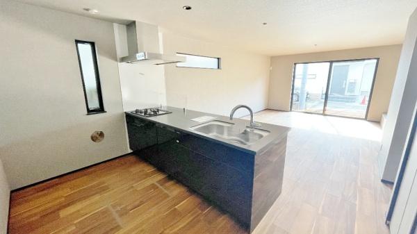 港北区新吉田東5丁目　全4棟D号棟