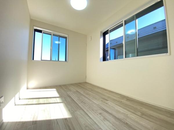 川崎市中原区小杉陣屋町２丁目の新築一戸建
