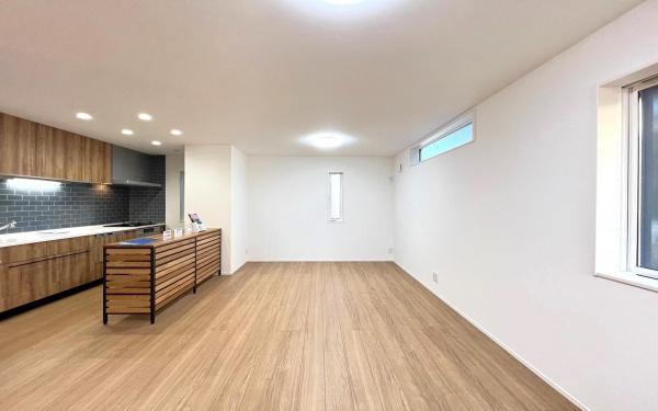川崎市幸区古市場１丁目の新築一戸建