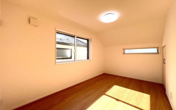 川崎市幸区古市場１丁目の新築一戸建