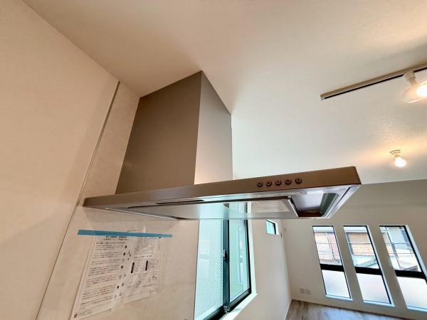 鶴見区　本町通１丁目　新築分譲住宅　２号棟