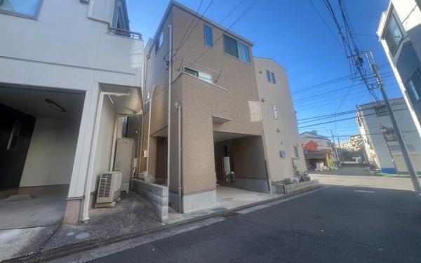 横浜市南区八幡町の中古一戸建て