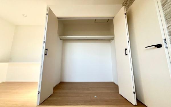 瀬谷区阿久和東４丁目　全１棟１号棟