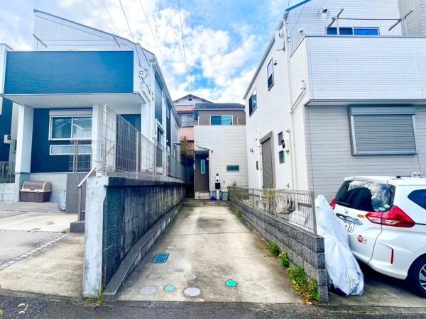 旭区白根5丁目　戸建