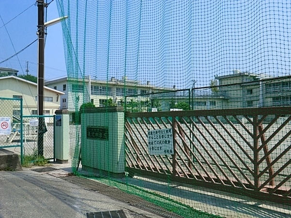 麻生区東百合丘4丁目 全1棟(川崎市立長沢中学校)