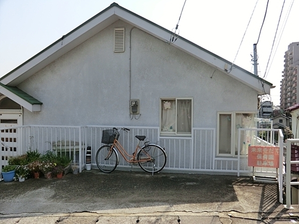 リーベスト中山A棟(未来そだて保育園)