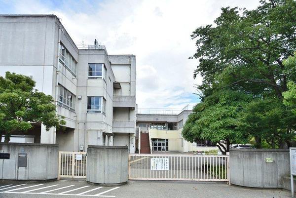 麻生区栗木台1丁目　全2棟A号棟(川崎市立栗木台小学校)