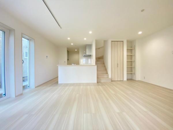 緑区十日市場町　全４棟C棟