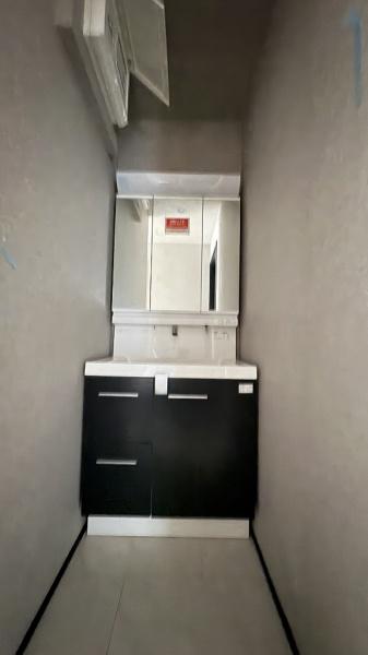 鶴見区梶山２丁目　全３棟B棟