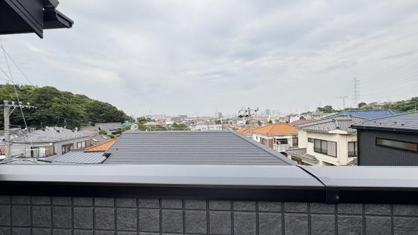 鶴見区梶山２丁目　全３棟B棟